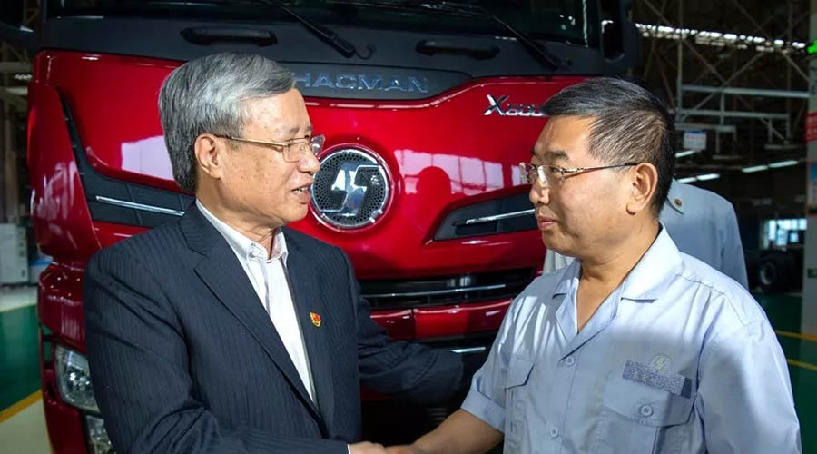  Yuan Hongming, party secretary and chairman of Shaanxi Automobile Holding Group, Wang Yanhong, deputy secretary of the party committee, general manager, and Zhou Yinchao, deputy general manager of Shaanxi Heavy Duty Automobile Co., Ltd.