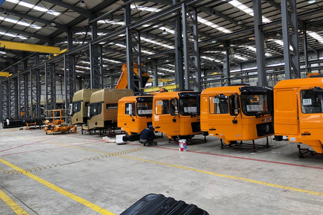 The facility has produced F2000, L3000 and X3000 series vehicles as well as successfully implemented mixed line production.